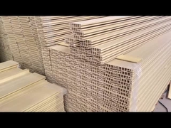 Juye Pełna ramka z materiału WPC